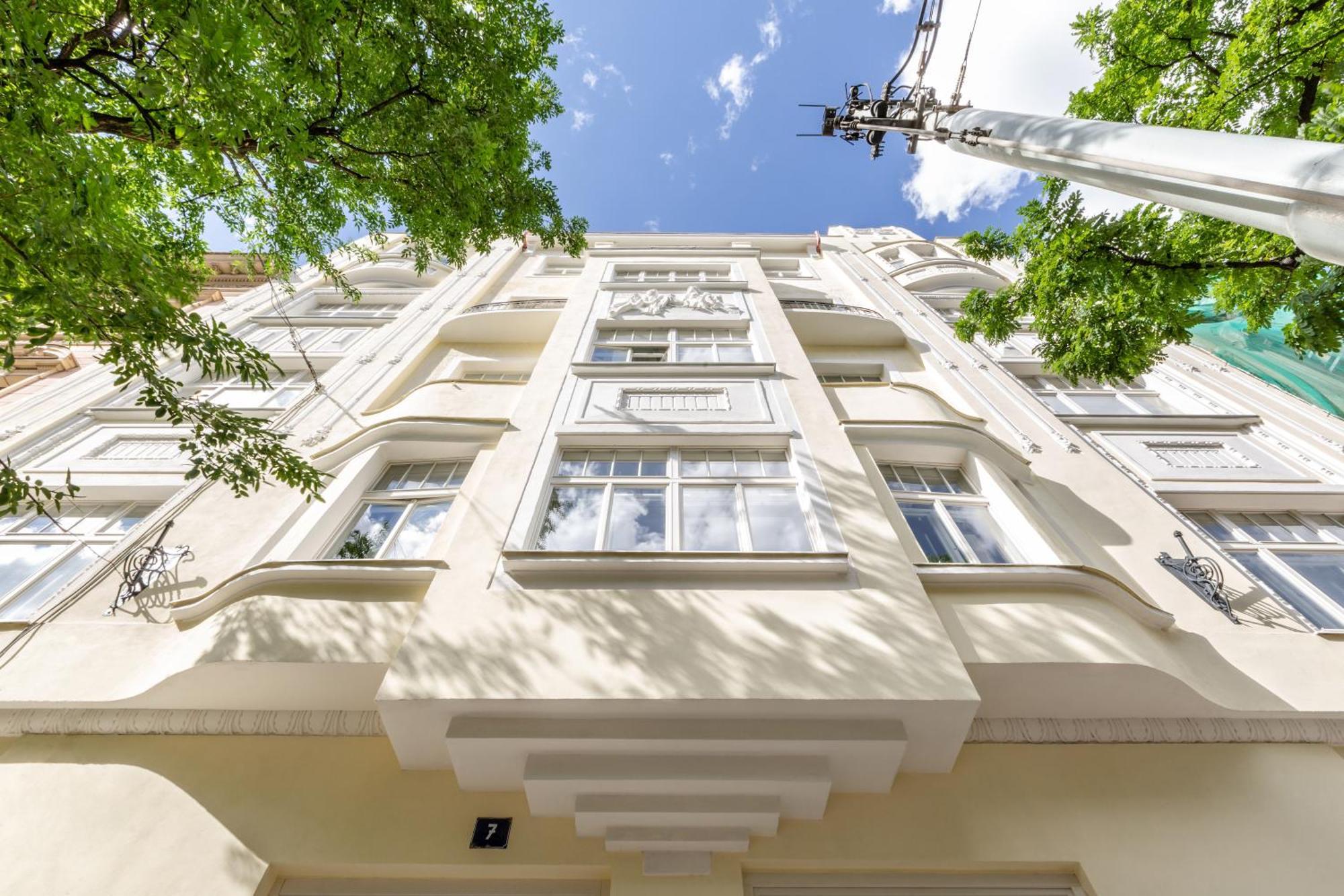 Turnkey I Charles Square Apartments — Fotky 3